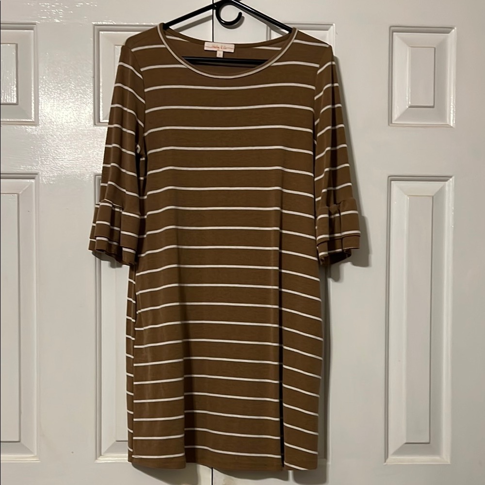 Casual Mini Dress in Brown with 3/4 Dolman Sleeves and Crew Neck